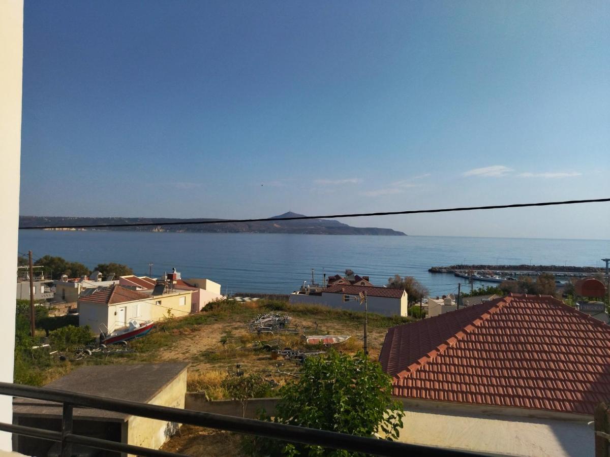 Ostria Apartments Kalives Каливес Экстерьер фото